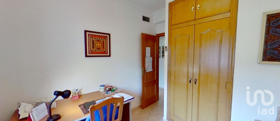 Casa tradicional 6 habitacions de 199 m² a Cabo Roig (03189)