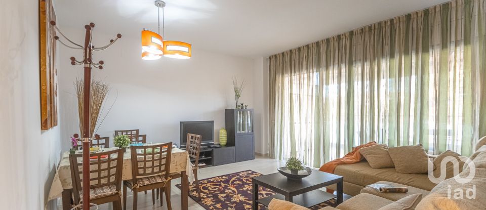 Appartement 3 chambres de 100 m² à Salou (43840)