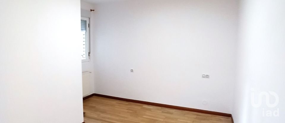 Piso 3 habitaciones de 75 m² en León (24009)
