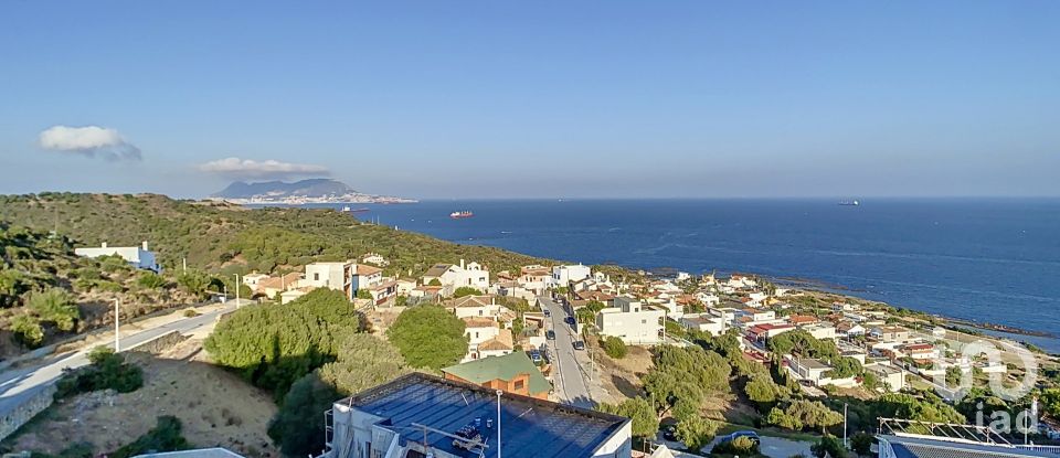 Chalet 4 habitaciones de 130 m² en Algeciras (11207)