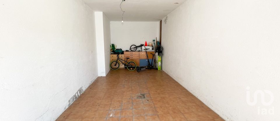 Casa 4 habitaciones de 215 m² en Carabaña (28560)