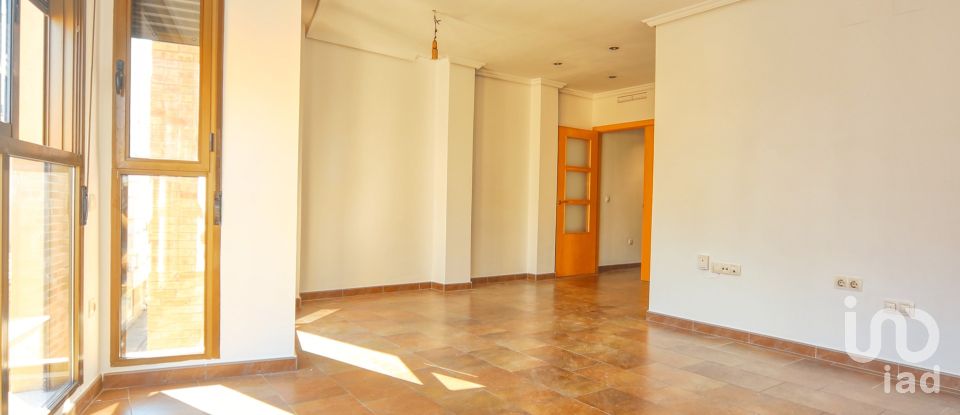 Pis 3 habitacions de 179 m² a Vila-Real/Villarreal (12540)