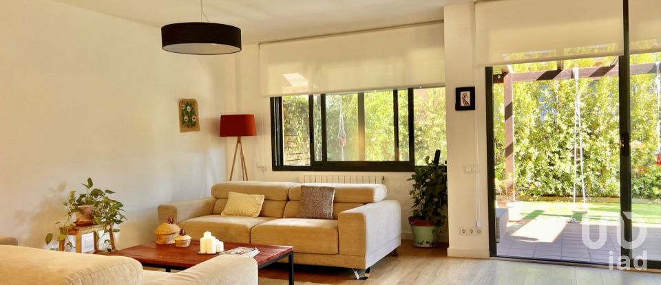 Lodge 5 bedrooms of 185 m² in Sant Andreu de Llavaneres (08392)
