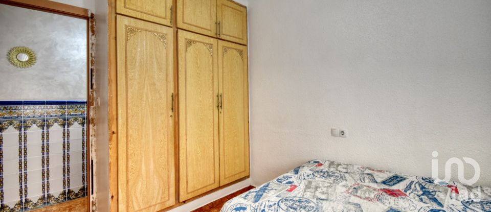 Piso 3 habitaciones de 105 m² en Pilar de la Horadada (03190)