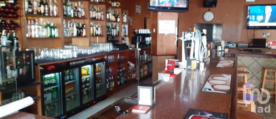 Bar of 740 m² in Palmanova (07181)