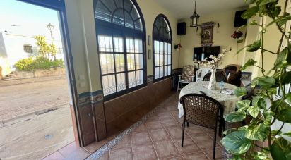 Casa rural 7 habitaciones de 240 m² en Lepe (21440)