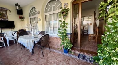 Casa rural 7 habitaciones de 240 m² en Lepe (21440)