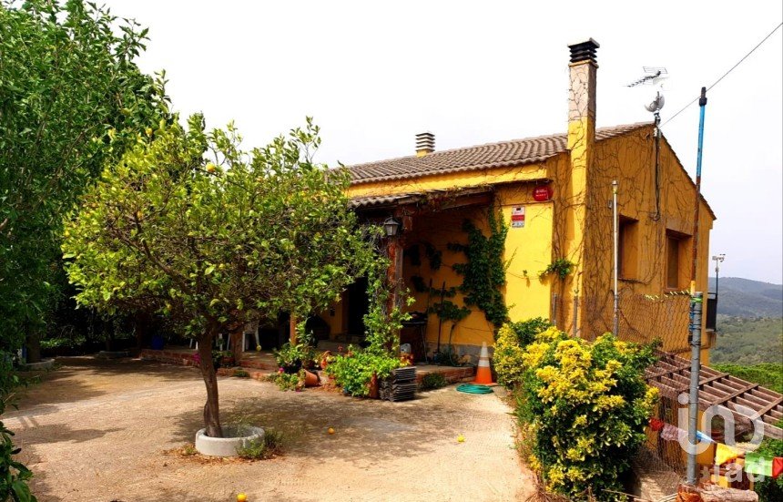 Chalet 4 habitaciones de 172 m² en Sant Cebrià de Vallalta (08396)