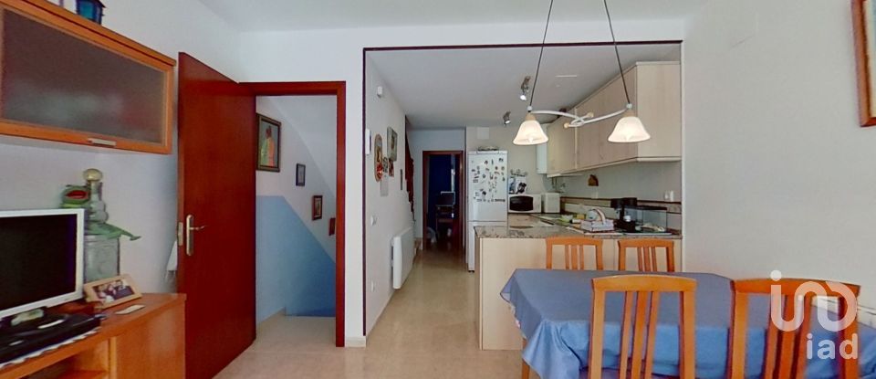 Gîte 3 chambres de 100 m² à La Pobla de Montornès (43761)