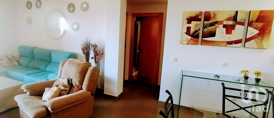 Appartement 2 chambres de 83 m² à Gádor (04560)