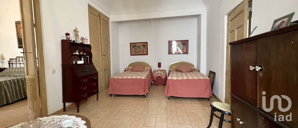 Gîte 6 chambres de 320 m² à Jerez de los Caballeros (06380)