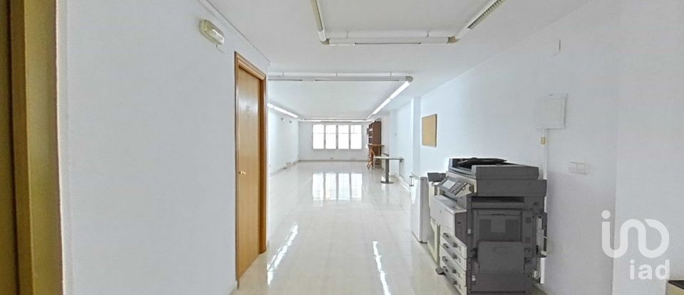Surface diverse 4 chambres de 315 m² à Mollerussa (25230)