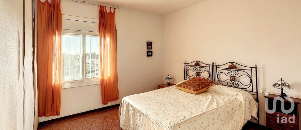 Maison 4 chambres de 251 m² à Segur de Calafell (43882)