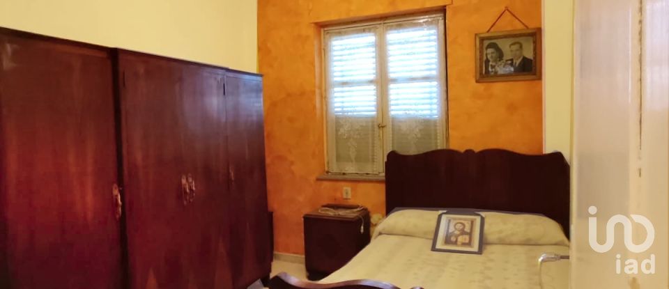 House 5 bedrooms of 499 m² in Seison de La Vega (24359)