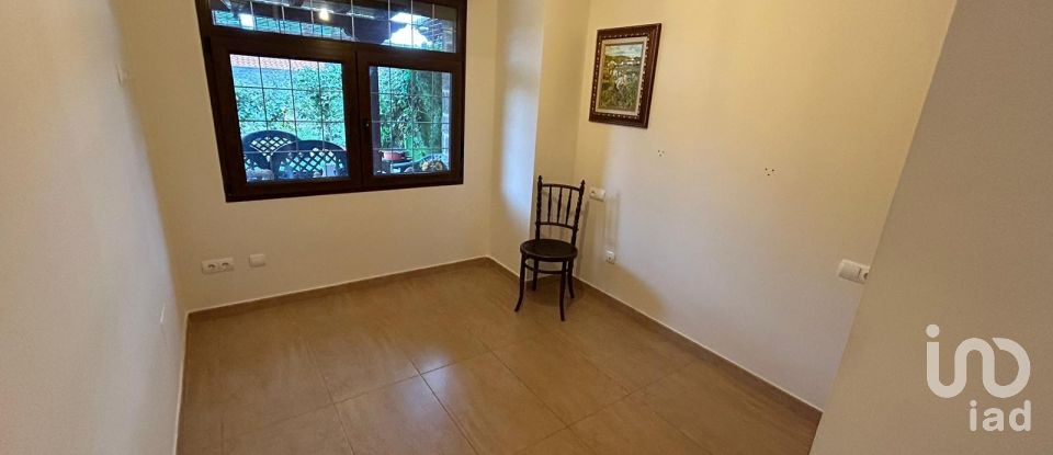 Gîte 4 chambres de 249 m² à Sariegos del Bernesga (24121)