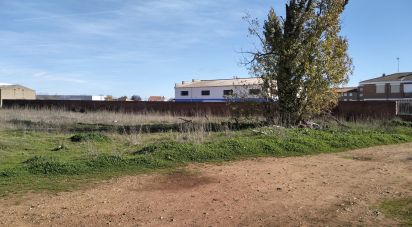 Land of 373 m² in Santa María del Páramo (24240)