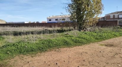 Land of 373 m² in Santa María del Páramo (24240)