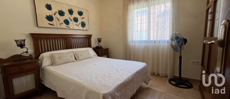 Cottage 5 bedrooms of 208 m² in La Antilla (21449)