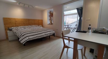 Appartement 2 chambres de 67 m² à Barcelona (08015)