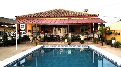 Lodge 3 bedrooms of 500 m² in Coria del Río (41100)