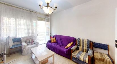 Pis 3 habitacions de 65 m² a Alicante/Alacant (03013)