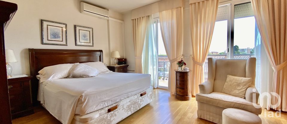Lodge 5 bedrooms of 279 m² in Sant Vicenç de Montalt (08394)