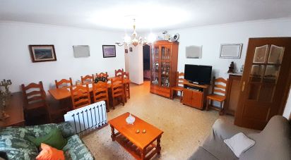 Maison 5 chambres de 244 m² à Valdeavero (28816)