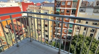 Pis 3 habitacions de 86 m² a Valencia (46011)