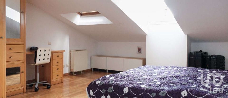 Duplex 1 bedroom of 67 m² in Avilés (33402)