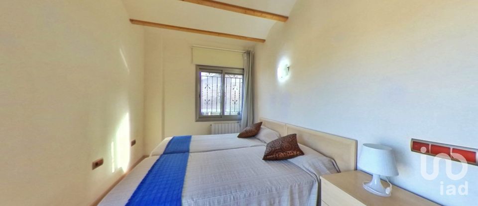 Casa 4 habitaciones de 265 m² en Castelldefels (08860)