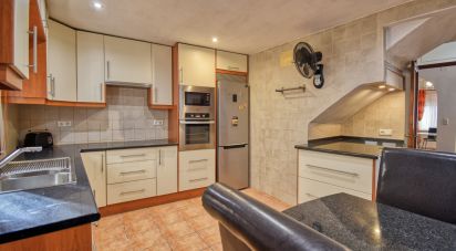 Casa adossada 3 habitacions de 155 m² a El/Benitachell Poble Nou de Benitatxell (03726)