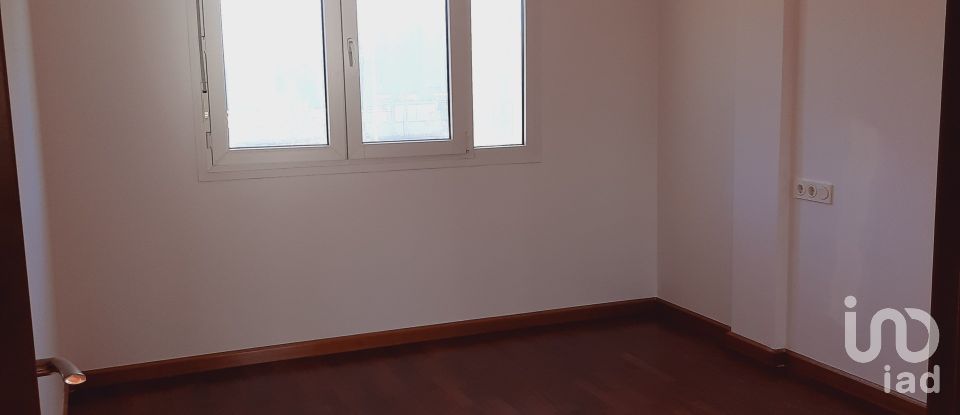 Pis 1 habitació de 66 m² a León (24005)