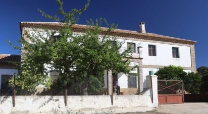 Casa de camp 9 habitacions de 495 m² a Andújar (23740)