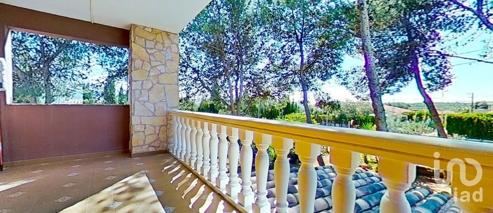 Cottage 5 bedrooms of 218 m² in L'Alcora (12110)