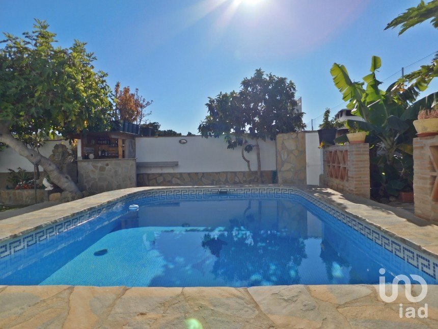 Cottage 4 bedrooms of 200 m² in Marbella (29604)