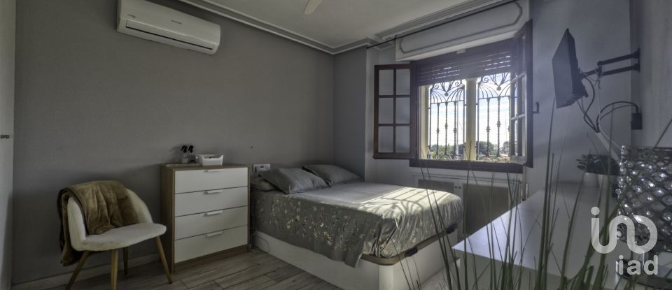 Xalet 8 habitacions de 500 m² a Torrevieja (03183)