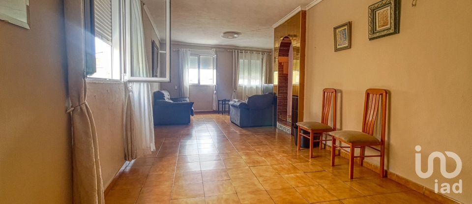 Town house 4 bedrooms of 406 m² in Oliva (46780)