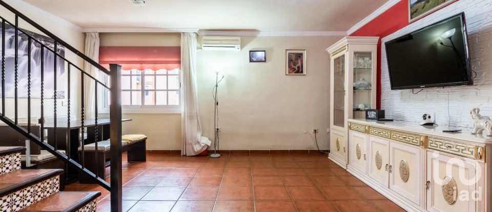 Mansion 4 bedrooms of 165 m² in Adeje Casco (38670)