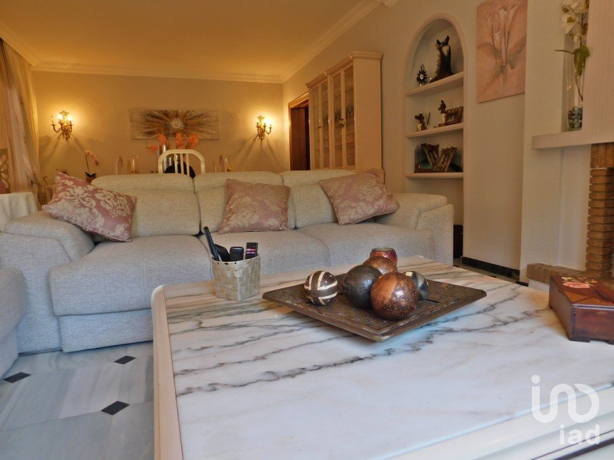 Chalet 4 habitaciones de 493 m² en Marbella (29601)