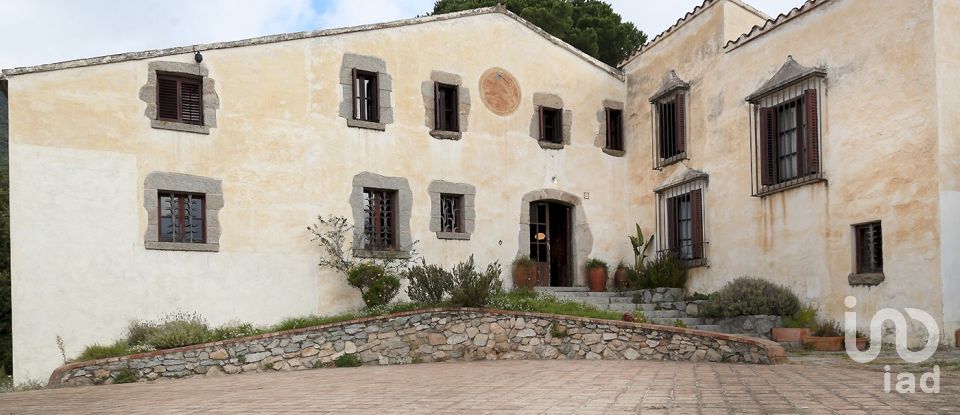 Maison de campagne 6 chambres de 500 m² à Sant Iscle de Vallalta (08359)