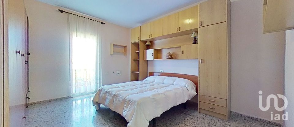 Maison de campagne 5 chambres de 350 m² à L'Alcora (12110)
