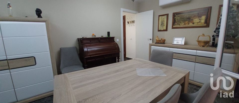 Pis 3 habitacions de 91 m² a Cádiz (11010)
