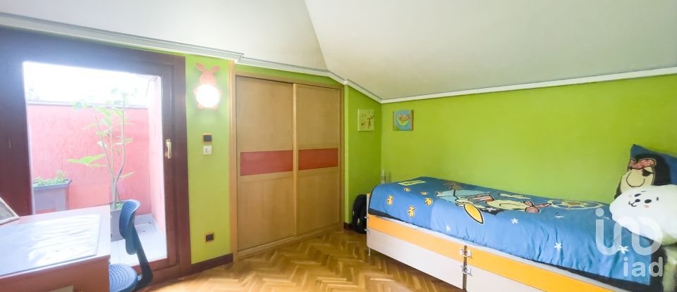 Dúplex 3 habitaciones de 112 m² en Irun (20305)