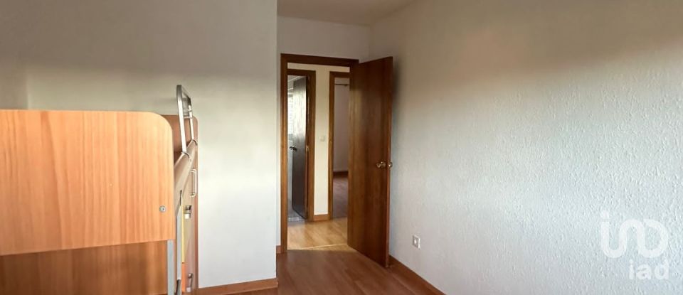 Superfície variada 2 habitacions de 65 m² a Villadangos del Páramo (24392)