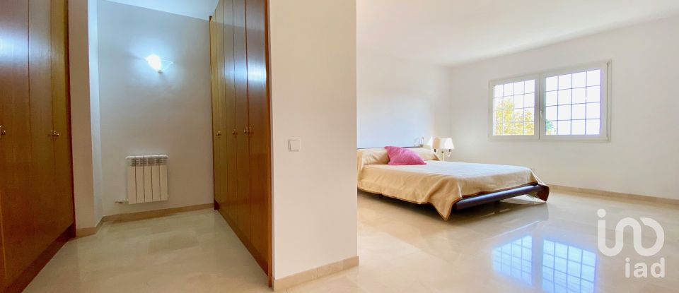 Casa 5 habitacions de 400 m² a Sant Vicenç de Montalt (08394)