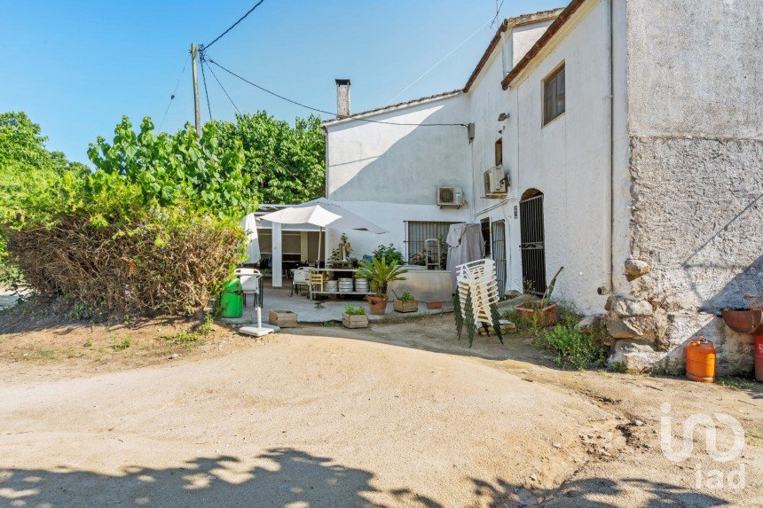 Casa 5 habitaciones de 198 m² en Sant Cebrià de Vallalta (08396)