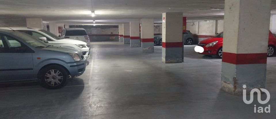 Parking/garage/box de 26 m² à Barcelona (08038)