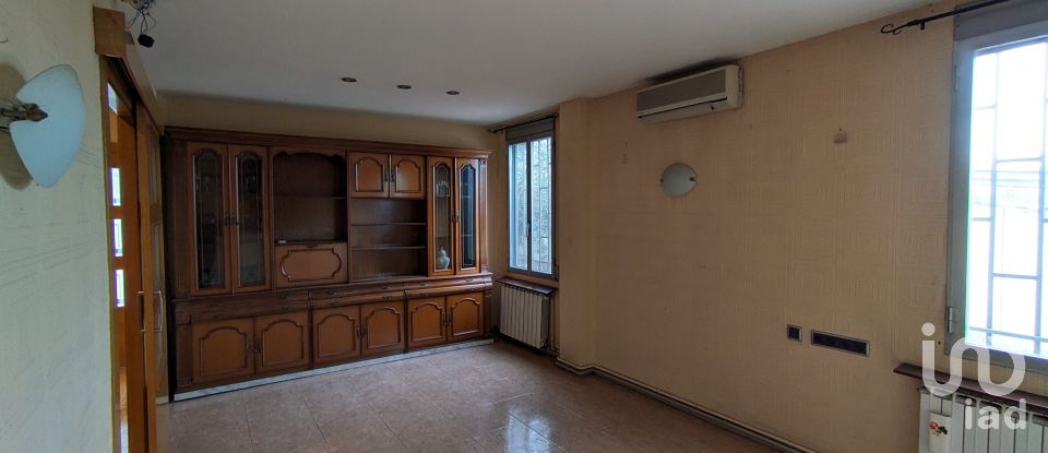 Casa 5 habitacions de 258 m² a Manresa (08242)