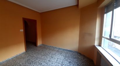 Pis 3 habitacions de 94 m² a La Bañeza (24750)