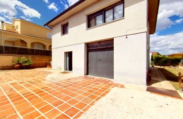 House 4 bedrooms of 210 m² in El Vendrell (43700)